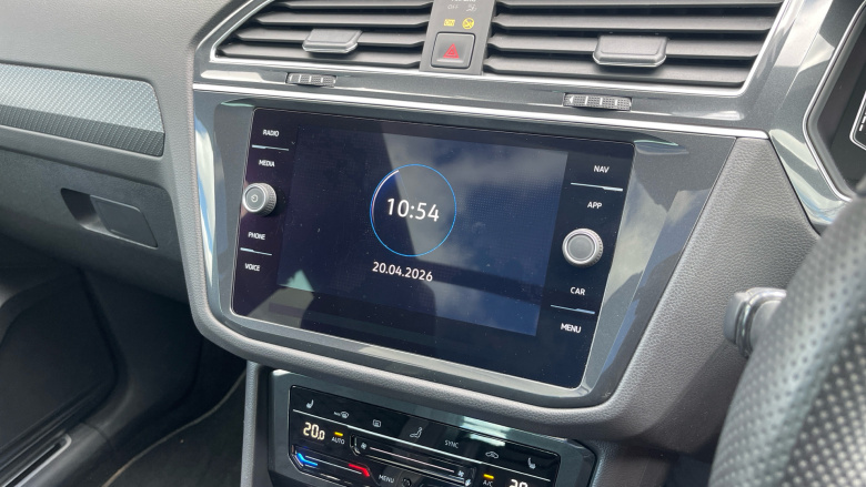 Volkswagen Tiguan 2.0 TDI 200 4Motion R-Line 5dr DSG Diesel Estate